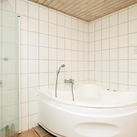10 Person Holiday In Otterup * Hasmark