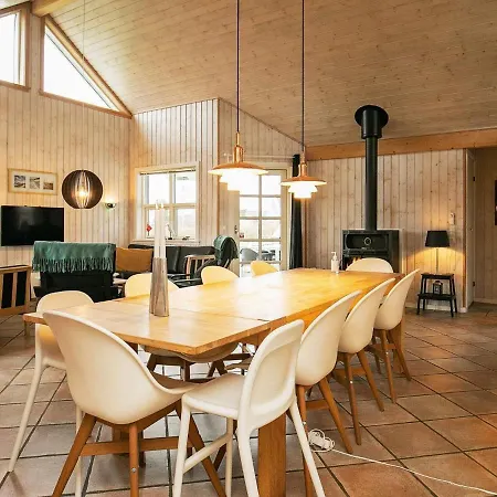 10 Person Holiday In Otterup 別荘